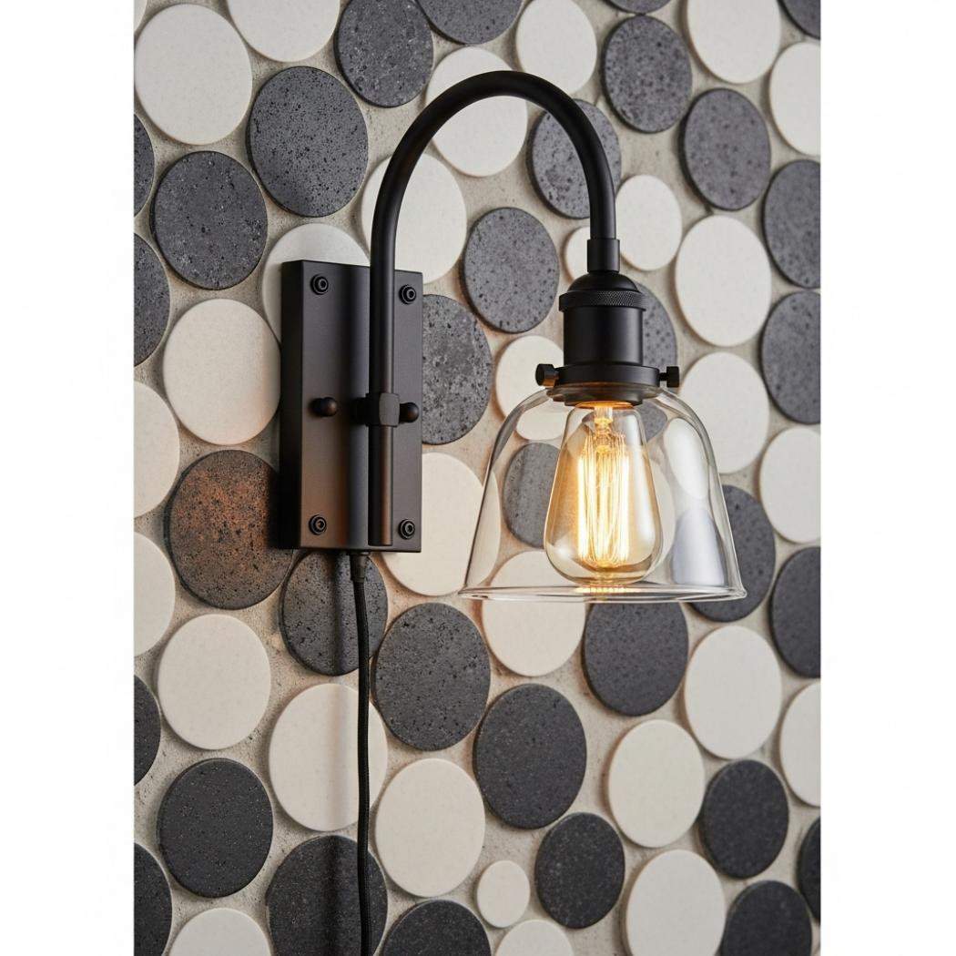 Round glass wall light